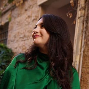 Meet your Posher, Adar